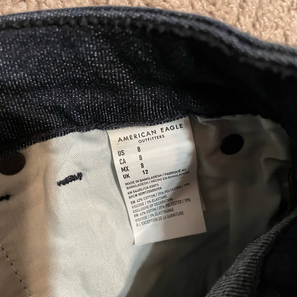 American Eagle Super High-Rise Shortie Jean Shorts - Picture 3 of 5